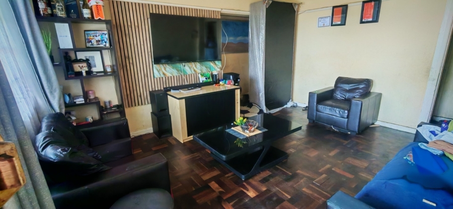 3 Bedroom Property for Sale in Maitland Western Cape